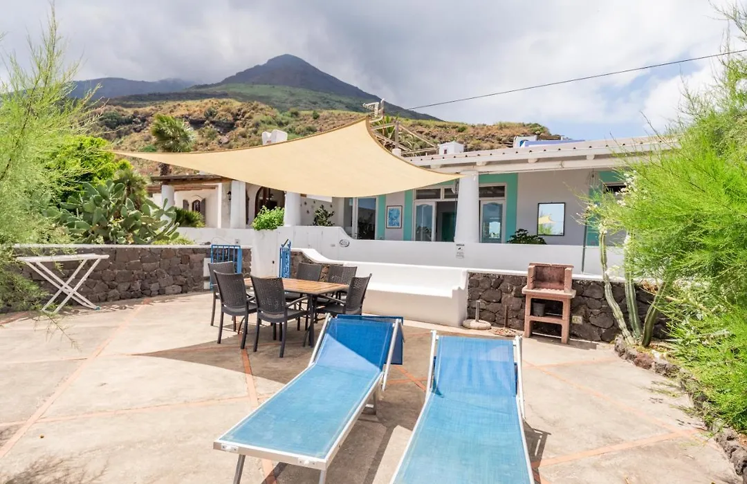 Villa Mareblu Luxury Holiday Apartment Direttamente Sul Mare-1